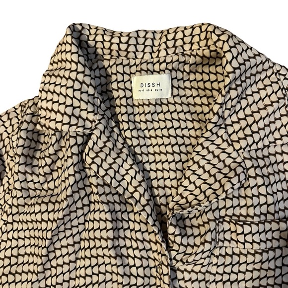 DISSH Geo Vacation Beige Top Size 8 - Picture 3 of 4